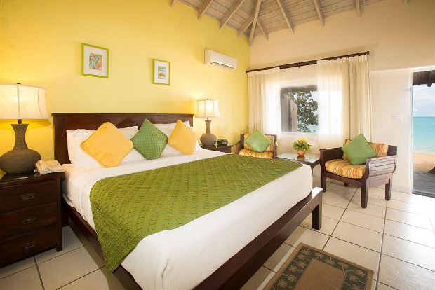 Galley Bay Resort & Spa guest room