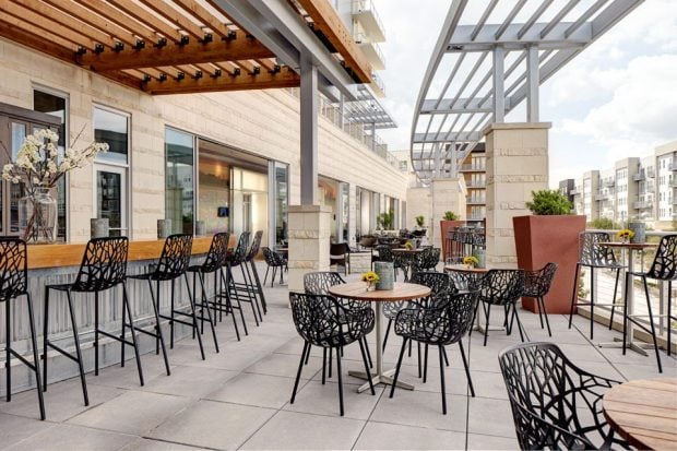 Archer Hotel Austin outdoor dining
