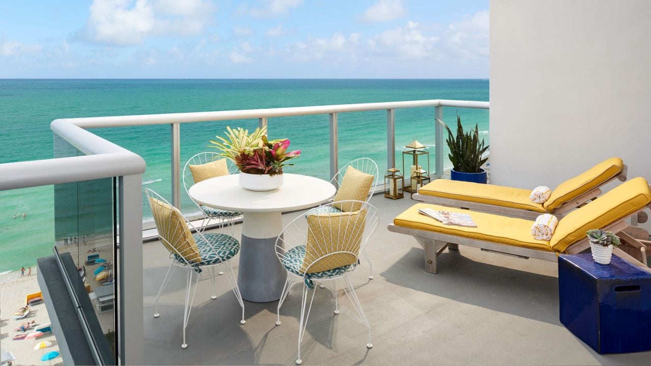 The Confidante Art Deco Hotel Miami Beach